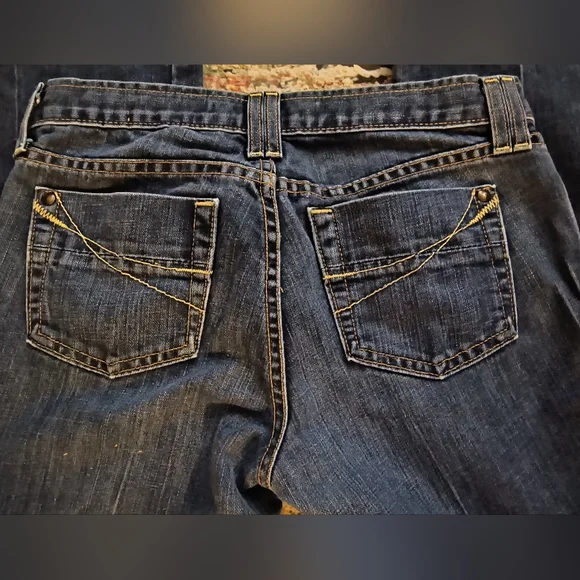 Gap- Low Rise, Flare Denim Jeans - Picture 8 of 10